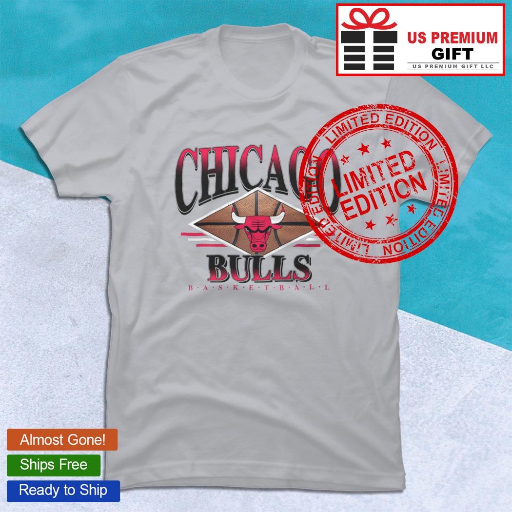 Bulls Basketball Shirt, Vintage 90s Chicago Bulls Short Sleeve Sweater