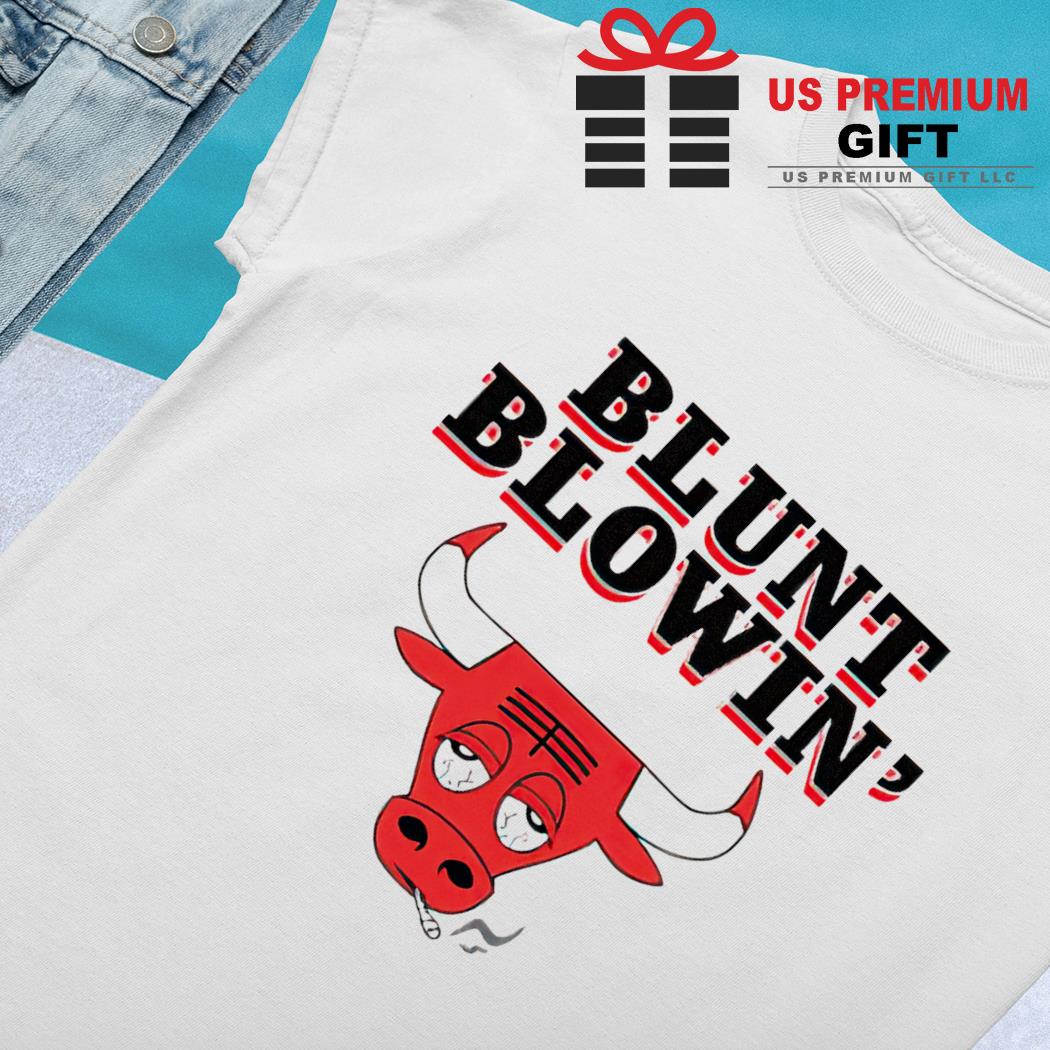 Blunt Blowin Bulls White T Shirt Gift For Men And Women