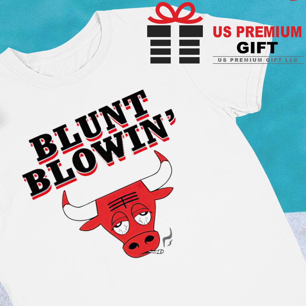 Blunt blowin' bulls funny T-shirt