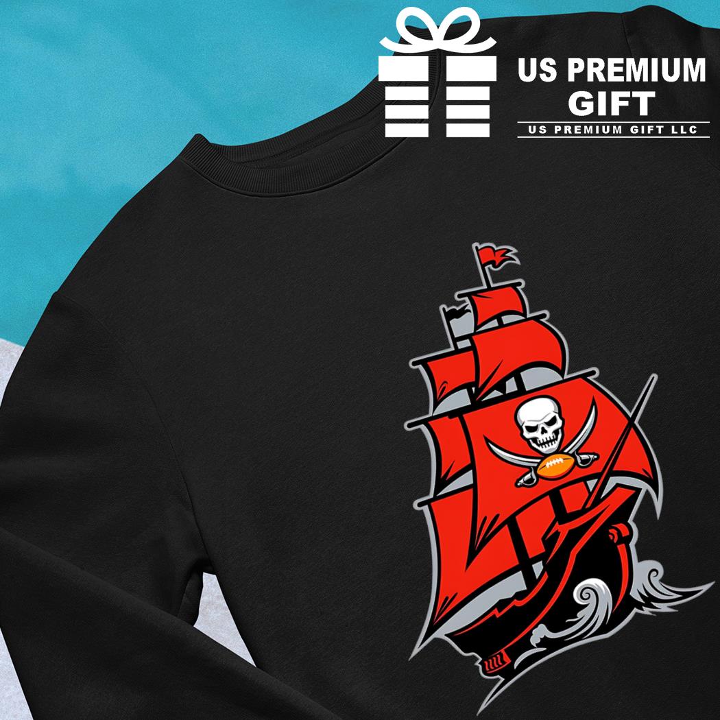 Tampa Bay Buccaneers Fathead Pirate Ship logo T-shirt, hoodie