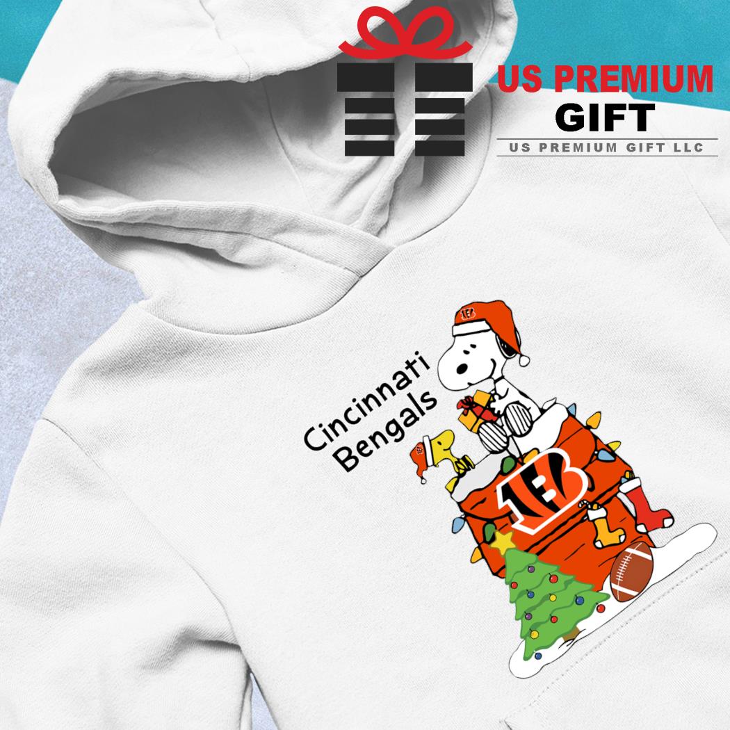 A Happy Christmas With Cincinnati Bengals Snoopy Sweatshirt