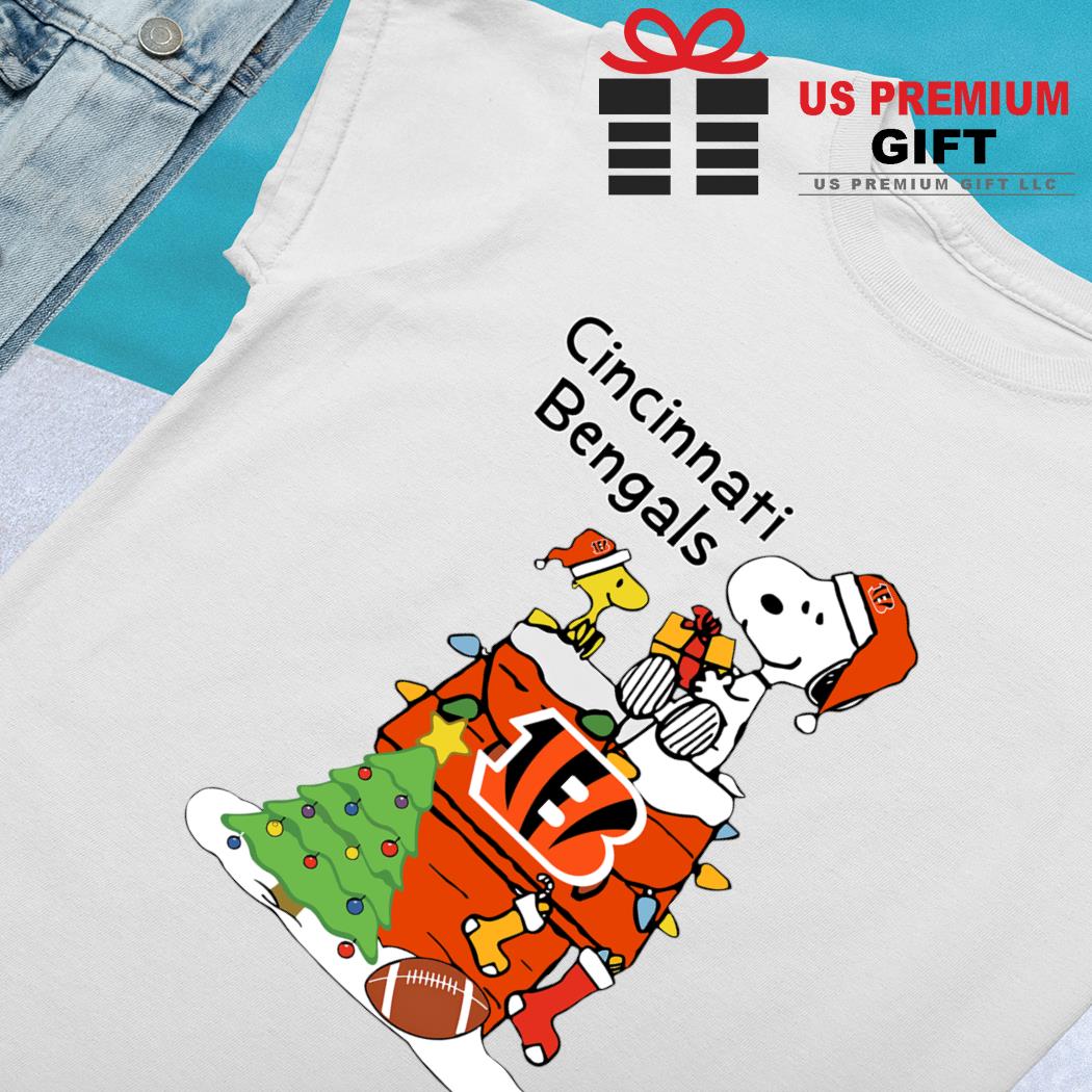 Happy Merry Christmas Snoopy Cincinnati Bengals logo gift shirt