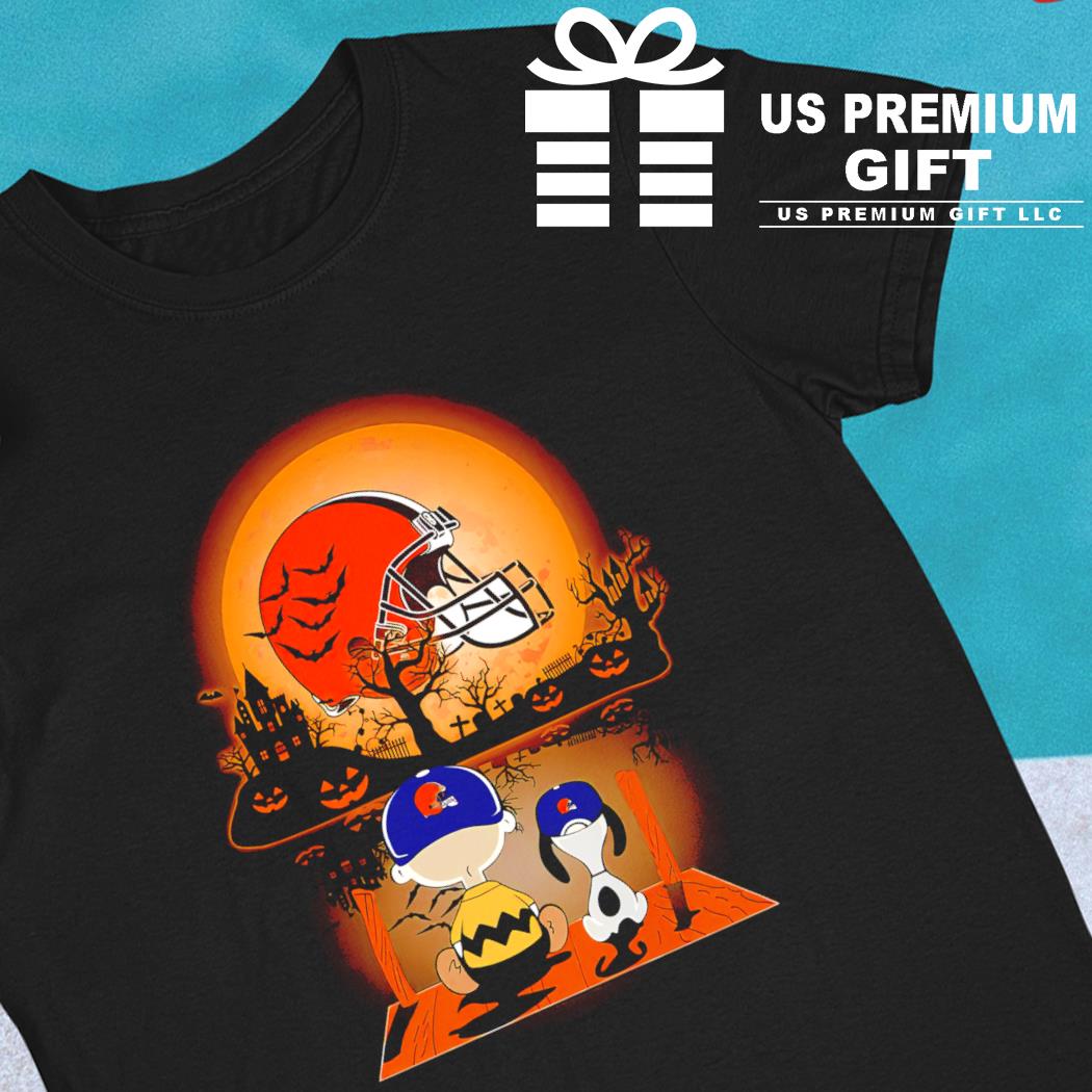 Cleveland Browns helmet Snoopy and Charlie Brown Halloween T shirt