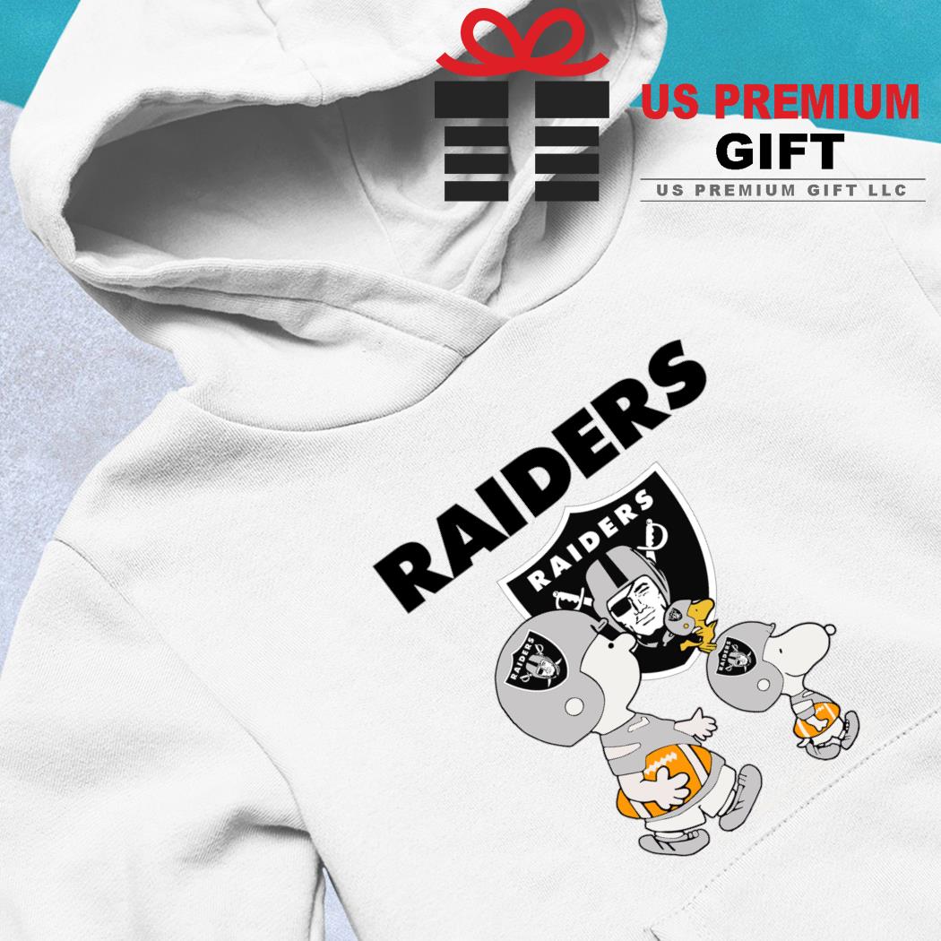 Peanuts Charlie Brown And Snoopy Oakland Raiders T-Shirt - TeeNavi