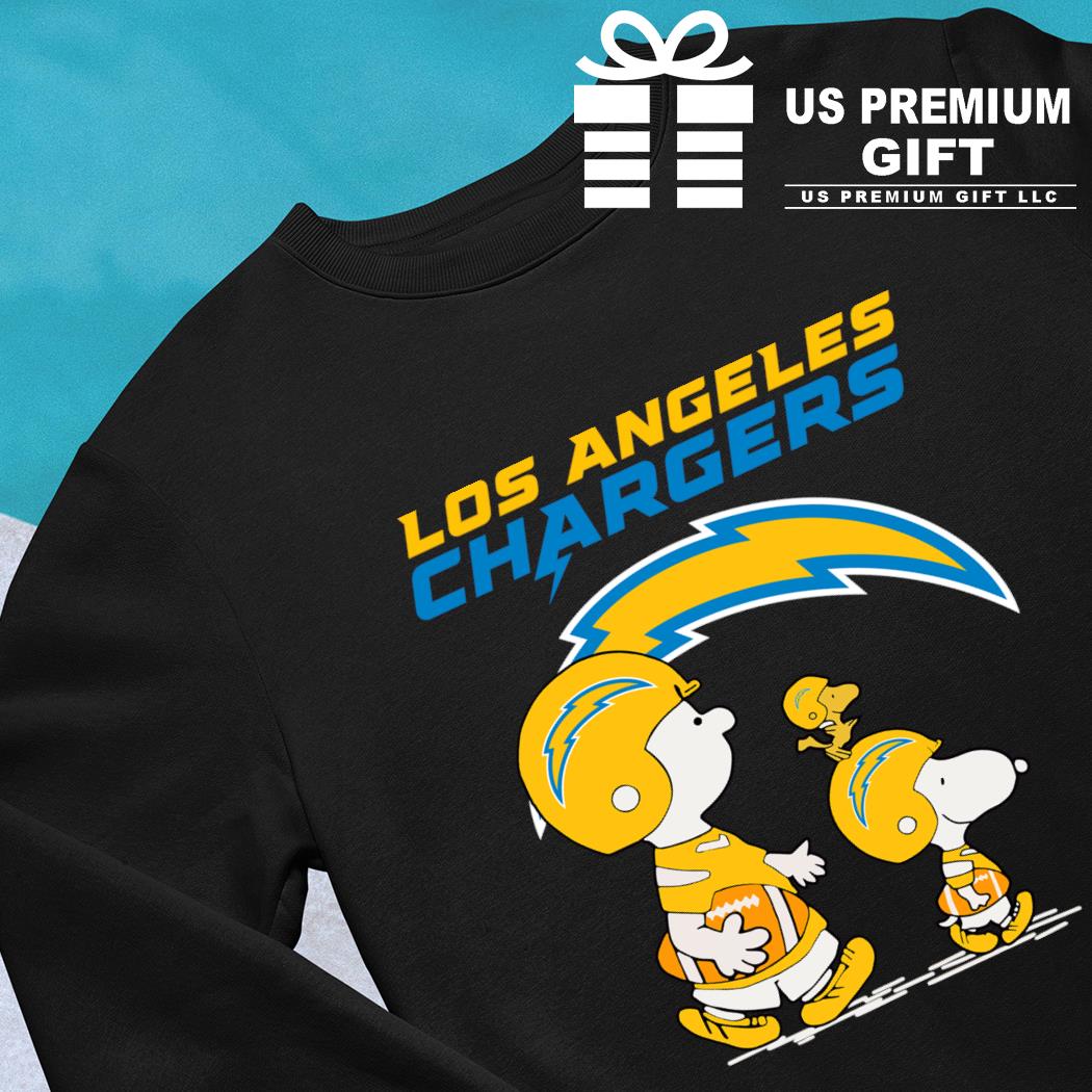 Los Angeles Chargers Snoopy Plays The Football Game shirt - Limotees