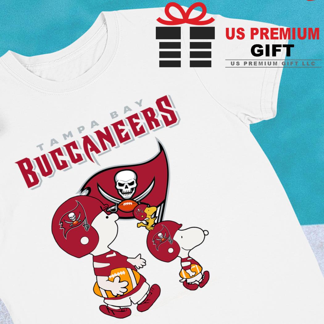 Snoopy And Woodstock I Only Roll With The Tampa Bay Buccaneers T-Shirt - T- shirts Low Price