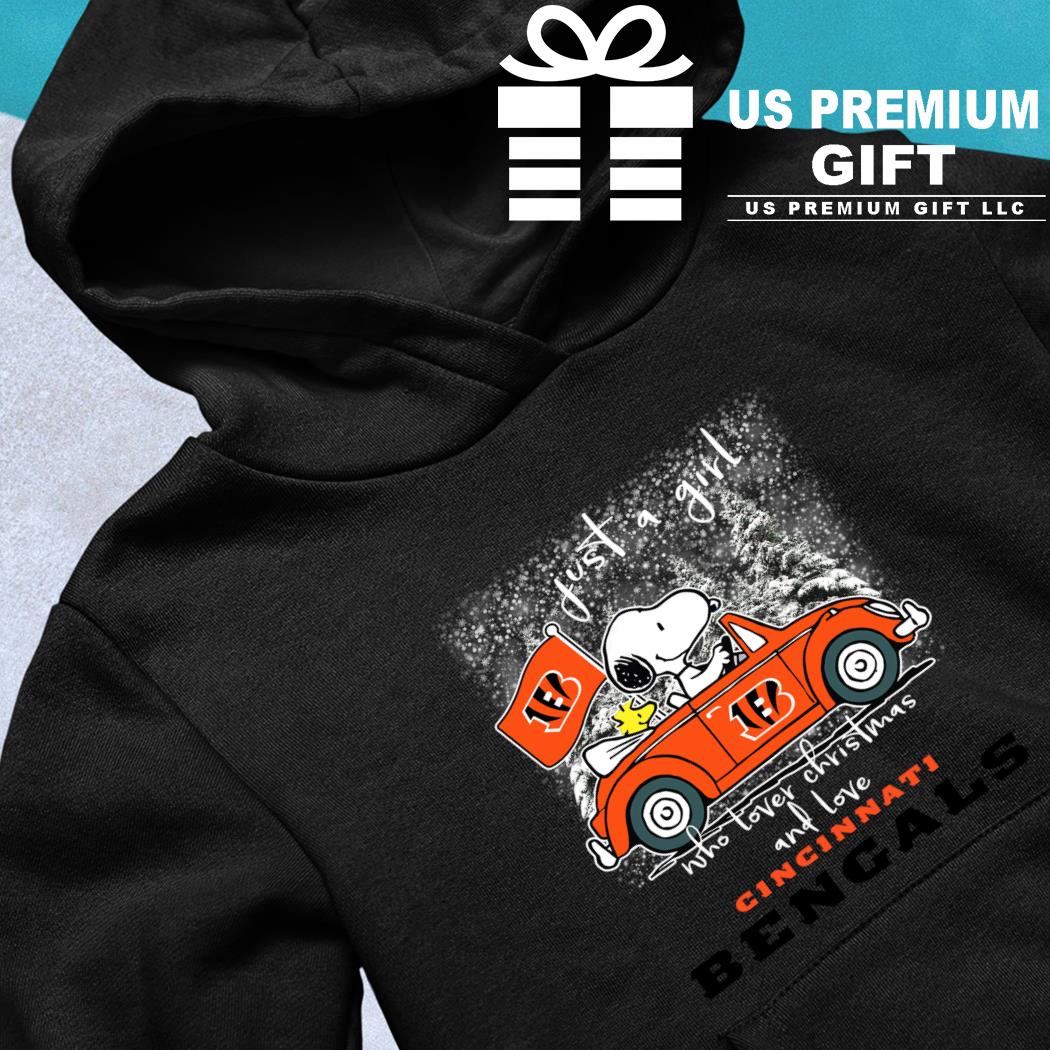 Cincinnati Bengals Snoopy Lover Christmas Sweatshirt