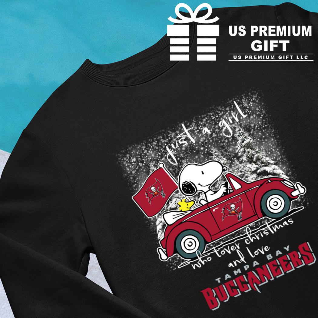 Christmas Snoopy Tampa Bay Buccaneers Shirt